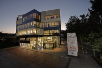 UPB,UNITED PIONEERING BUSINESS (28)