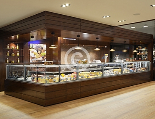 T BONE AND CHEESE SUPERMARKET
